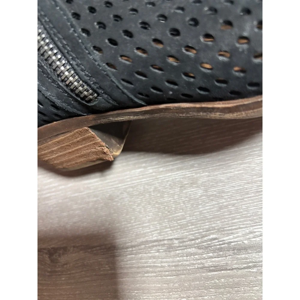 Lucky Brand 8 M Basel Perforated Leather Ankle Booties Zip Boots Rodeo Festival